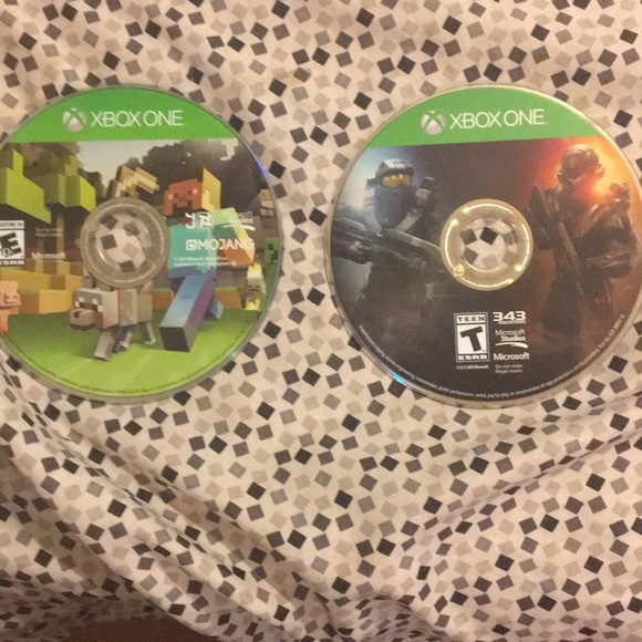8 Xbox one video games all are in great condition - Picture 3 of 7